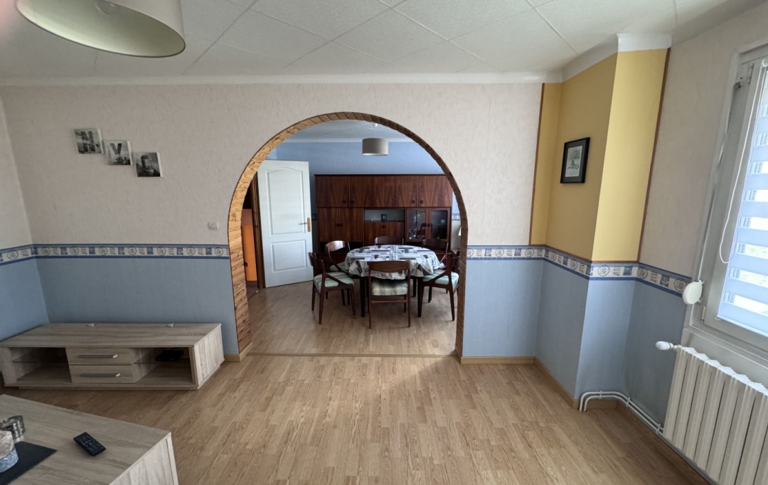 Annonces VANDOEUVRELESNANCY : House | TONNOY (54210) | 120 m2 | 168 000 € 